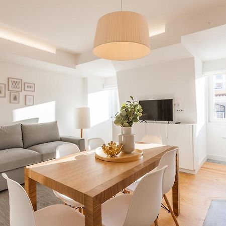 Flh Chiado Sunny Apartment Lisbon Exterior photo