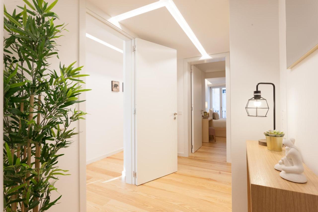 Flh Chiado Sunny Apartment Lisbon Exterior photo